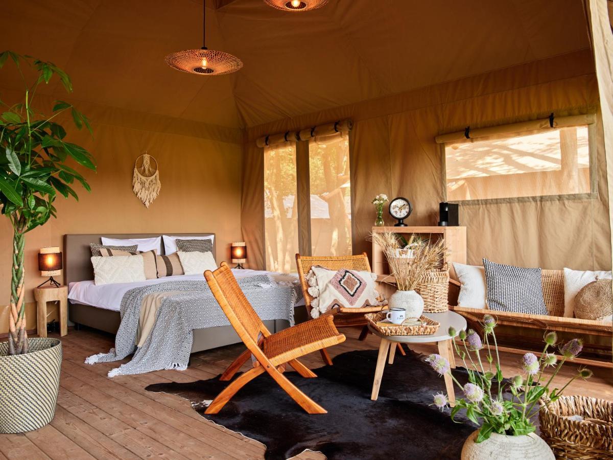 Hotel Zatoria Luxury Glamping Zator Extérieur photo