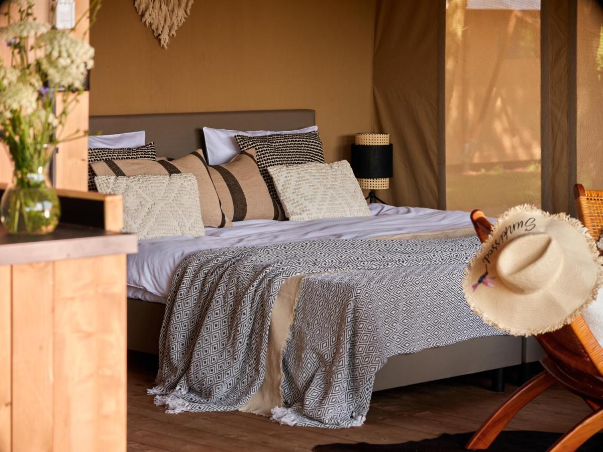 Hotel Zatoria Luxury Glamping Zator Extérieur photo