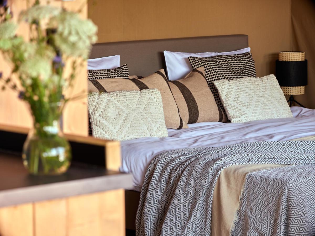 Hotel Zatoria Luxury Glamping Zator Extérieur photo