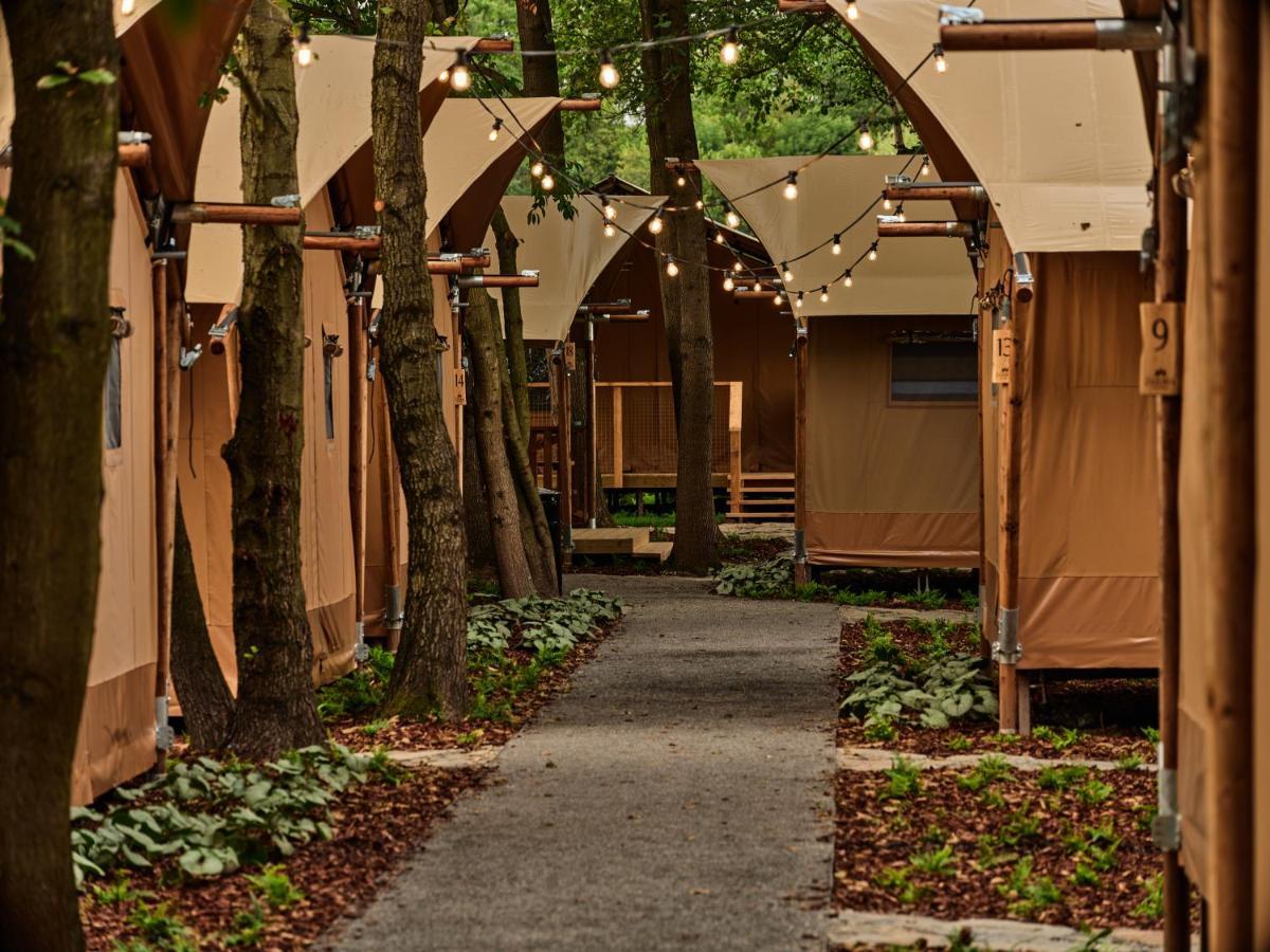 Hotel Zatoria Luxury Glamping Zator Extérieur photo