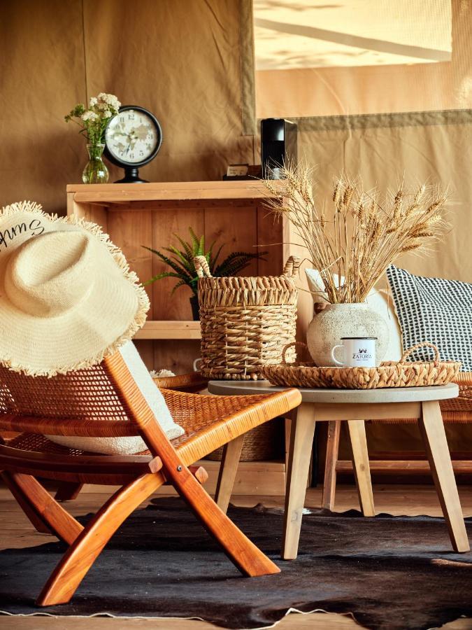 Hotel Zatoria Luxury Glamping Zator Extérieur photo