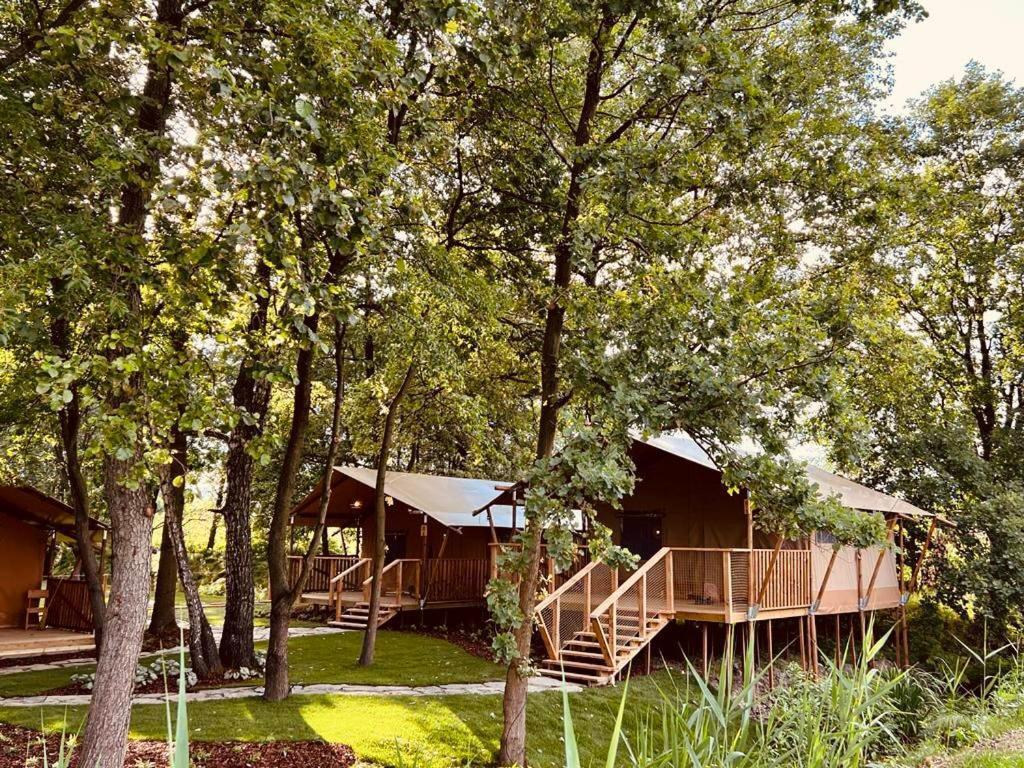 Hotel Zatoria Luxury Glamping Zator Extérieur photo